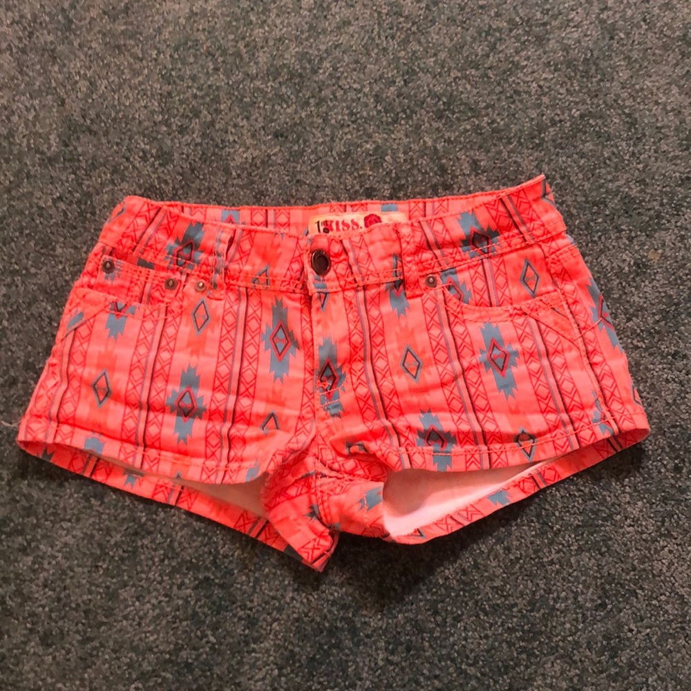 1st Kiss shorts